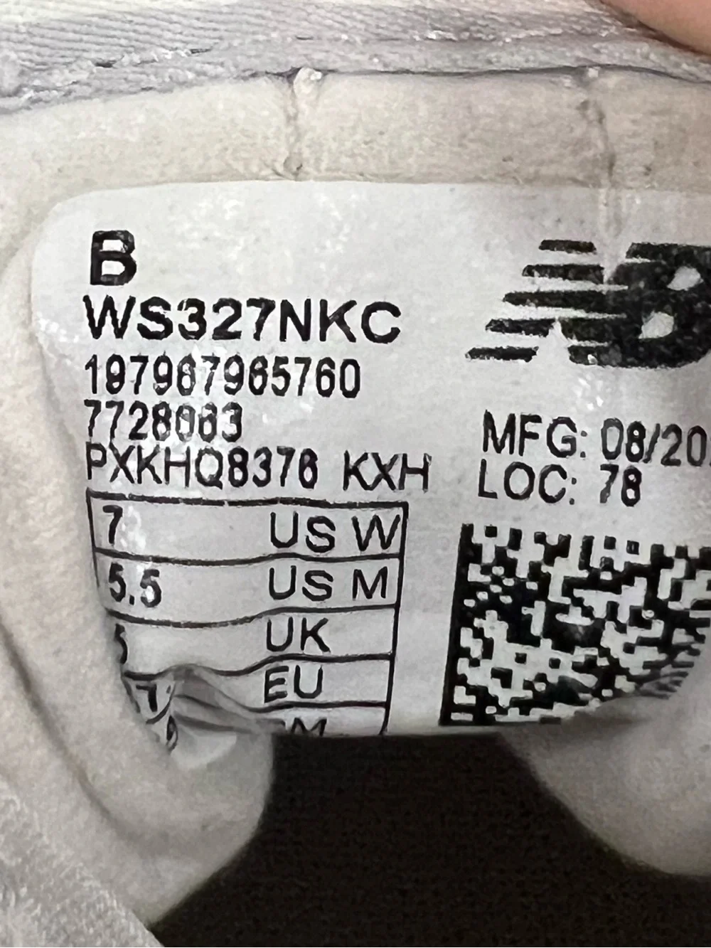 New Balance 327 White and Light Gray Women's Retro Runner Sneakers
